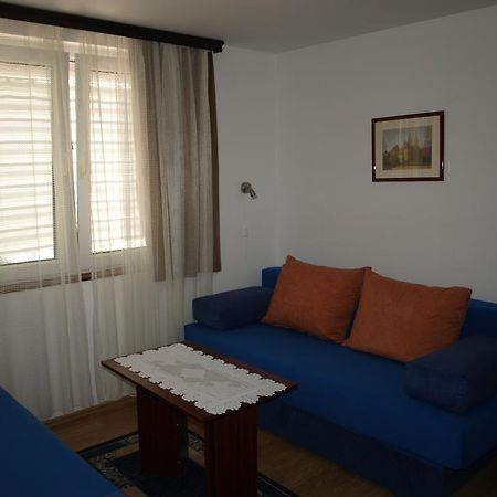 Апартаменты Apartman Nena Кленовица Номер фото
